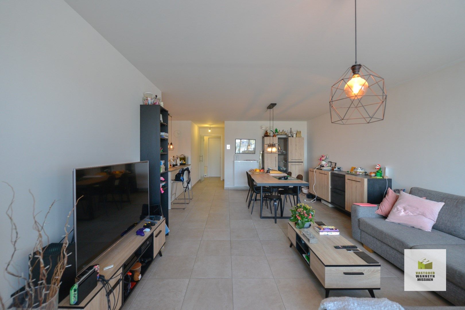 Energiezuinig appartement met 2 slpk en ruim terras op het Stationsplein foto 6