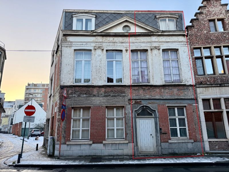 GENT CENTRUM, HEEL RUIME OP TE KNAPPEN BURGERWONING MET KANTOORRUIMTE foto 3