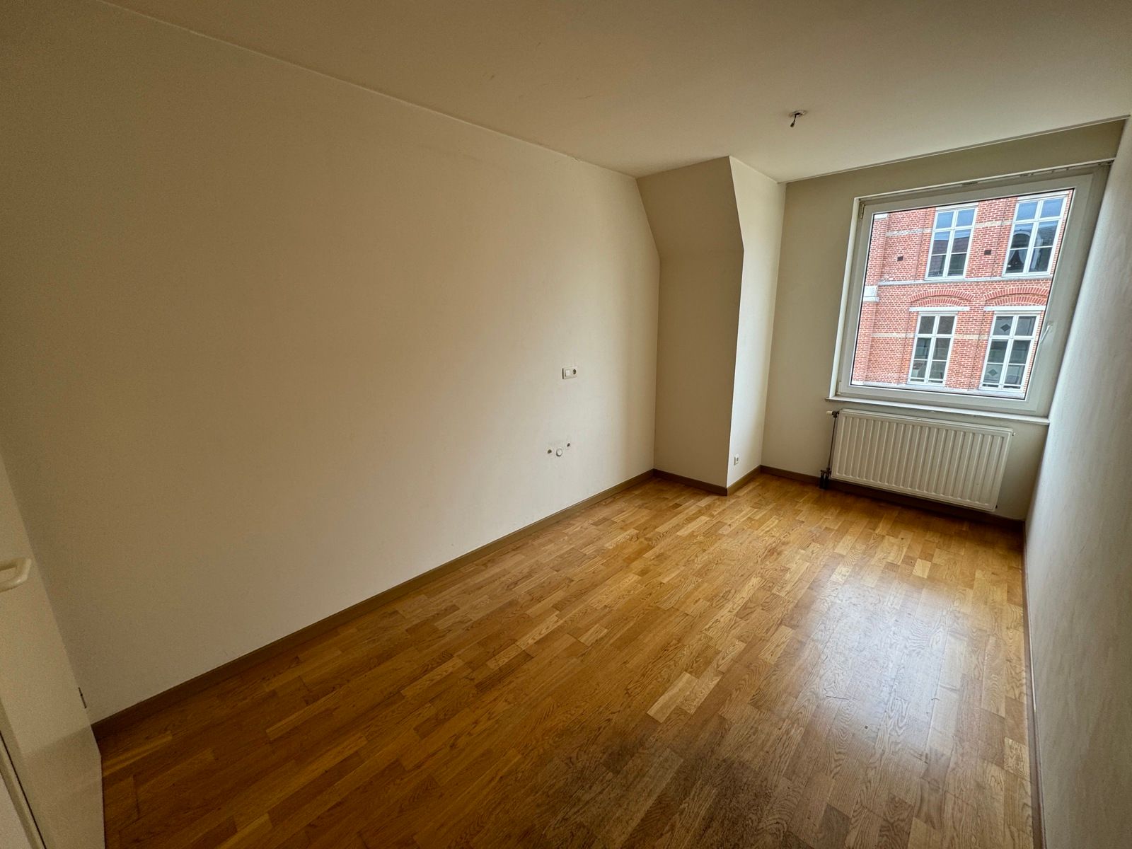 Goed gelegen appartement met 2 slaapkamers en staanplaats foto 6