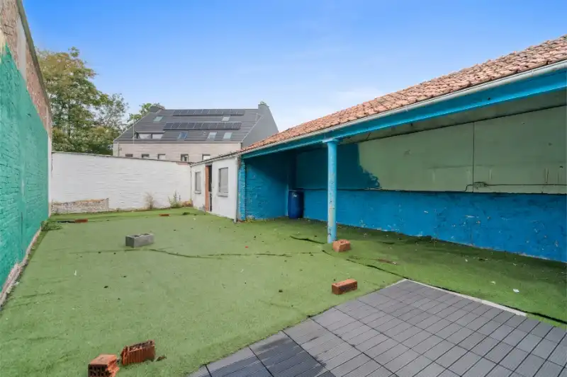 Woning met handelsruimte/bureel foto 19