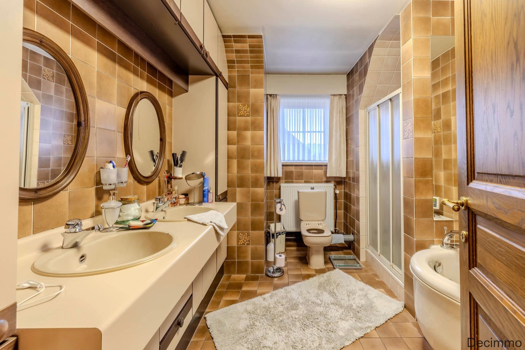 Veelzijdige woning met handelsruimte of kangoeroewonen. foto 16