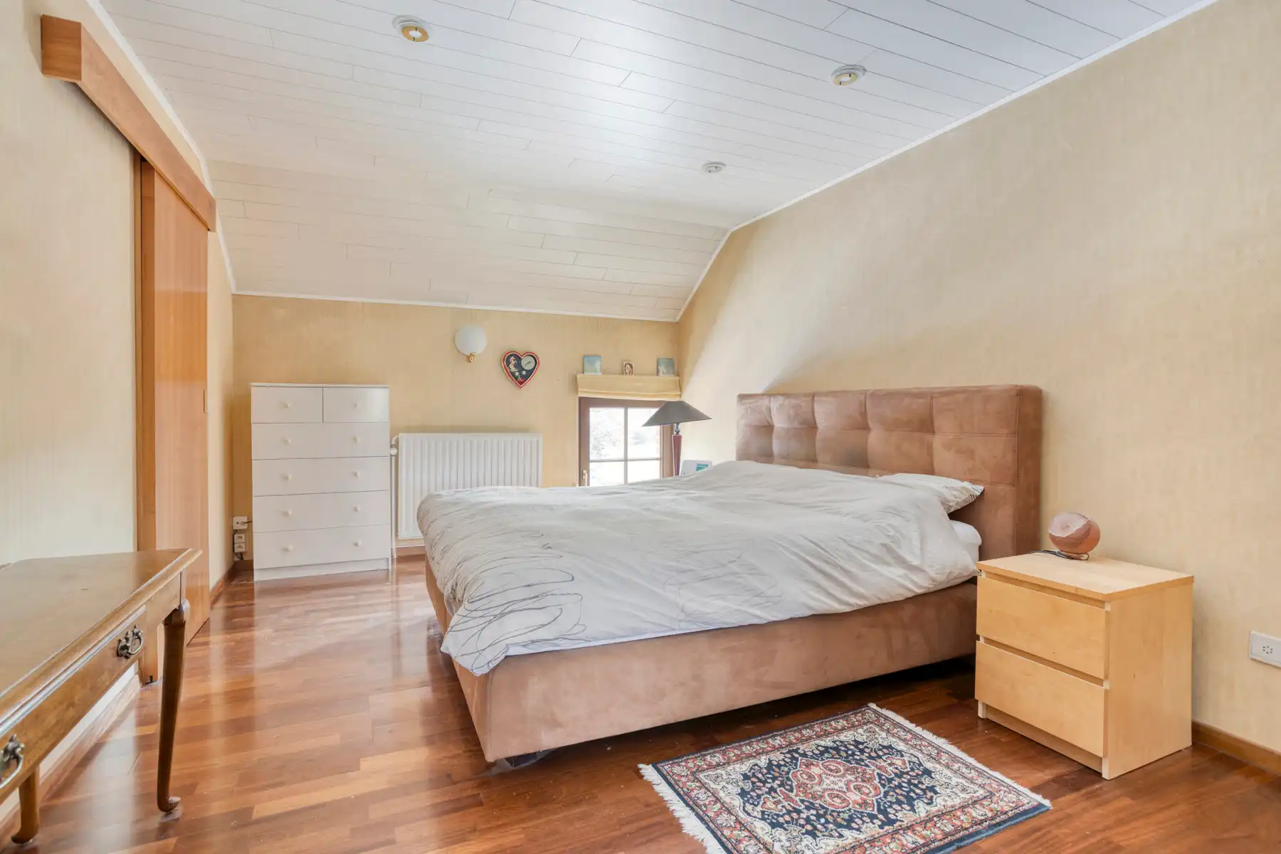Karaktervolle woning met bouwgrond op perceel van 2.368 m²  foto 14