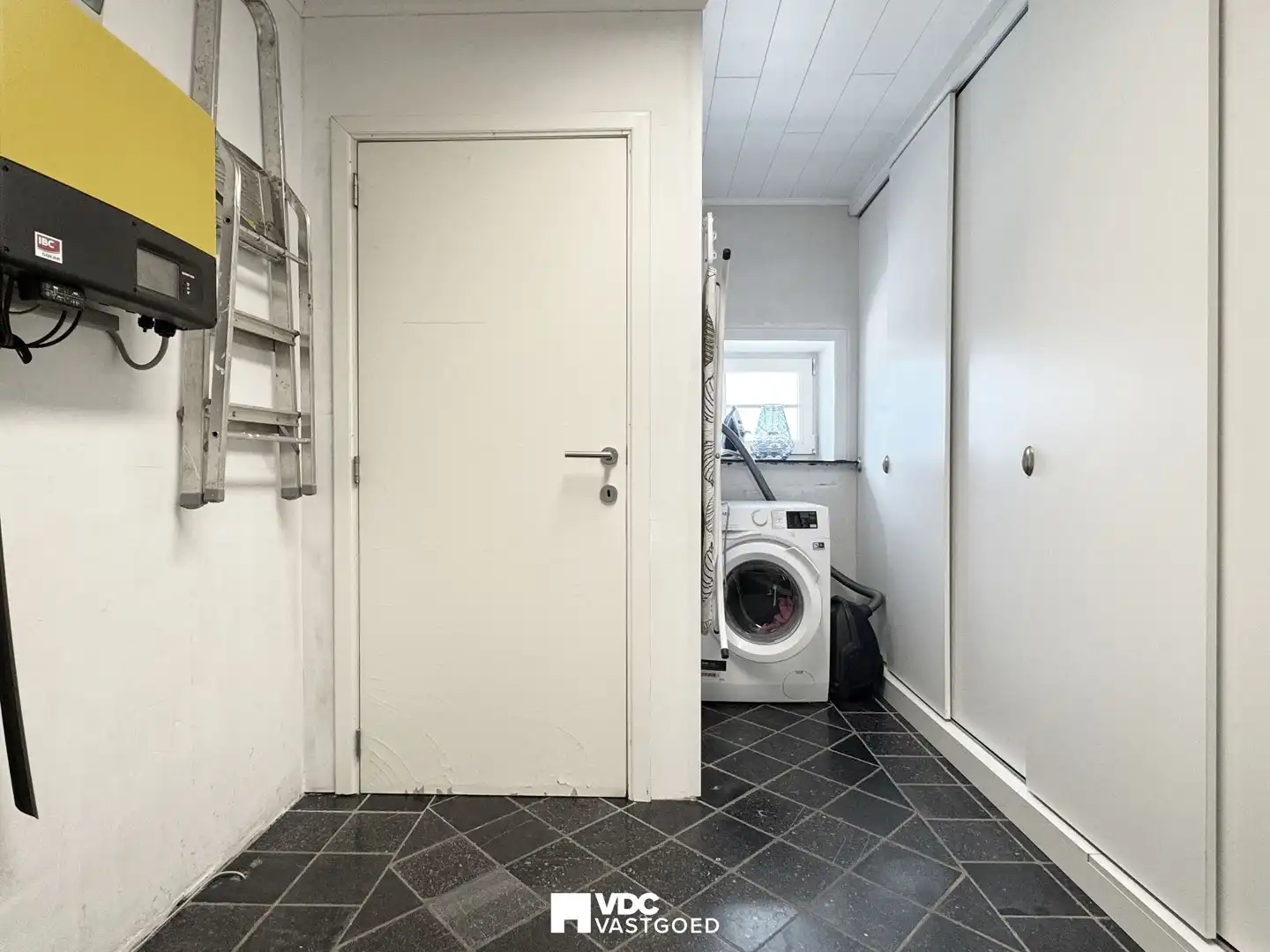 Uniek pand met tal van mogelijkheden! foto 11