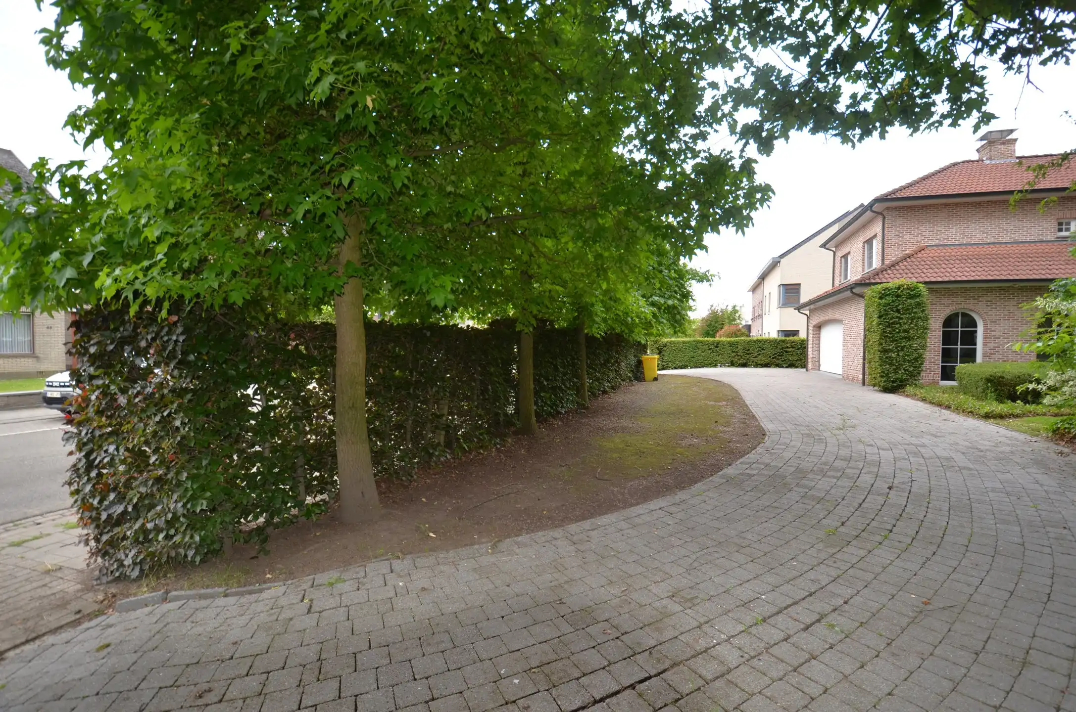 Energiezuinige villa met bijhorende bouwgrond op 2.785 m² foto 3