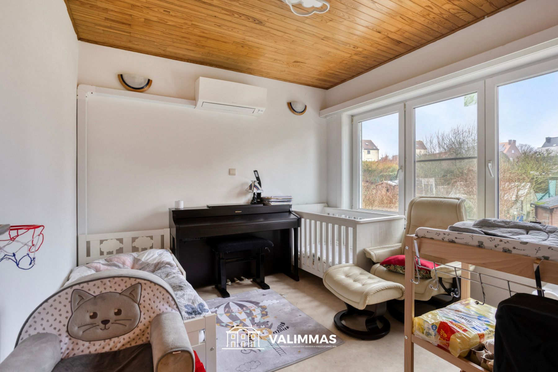 Energiezuinige driegevelwoning met garage en mooie tuin... foto 17