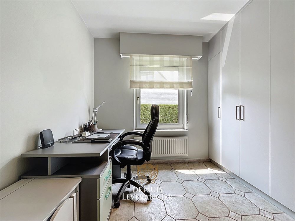 Exclusief wonen in Kontich ? Luxe, rust & ruimte met tuin met zwembad te koop ! foto 29