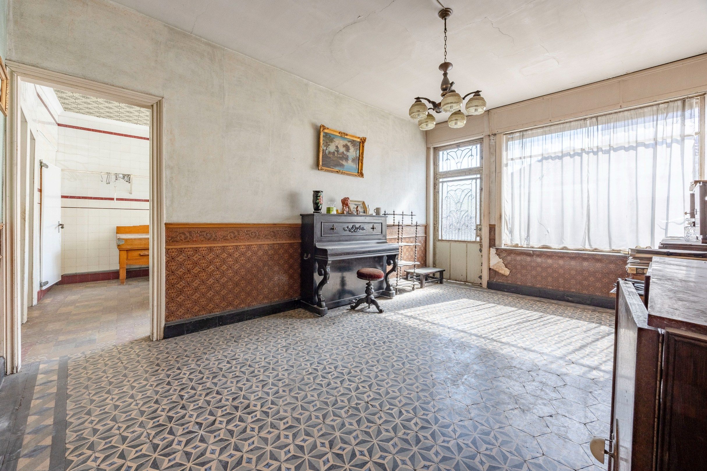 TE RENOVEREN WONING MET 1001 MOGELIJKHEDEN foto 4