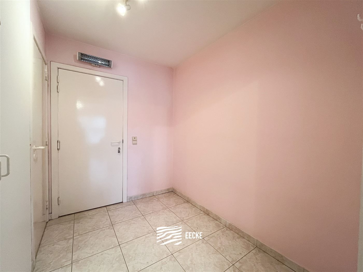 Studio met slaaphoek foto 8