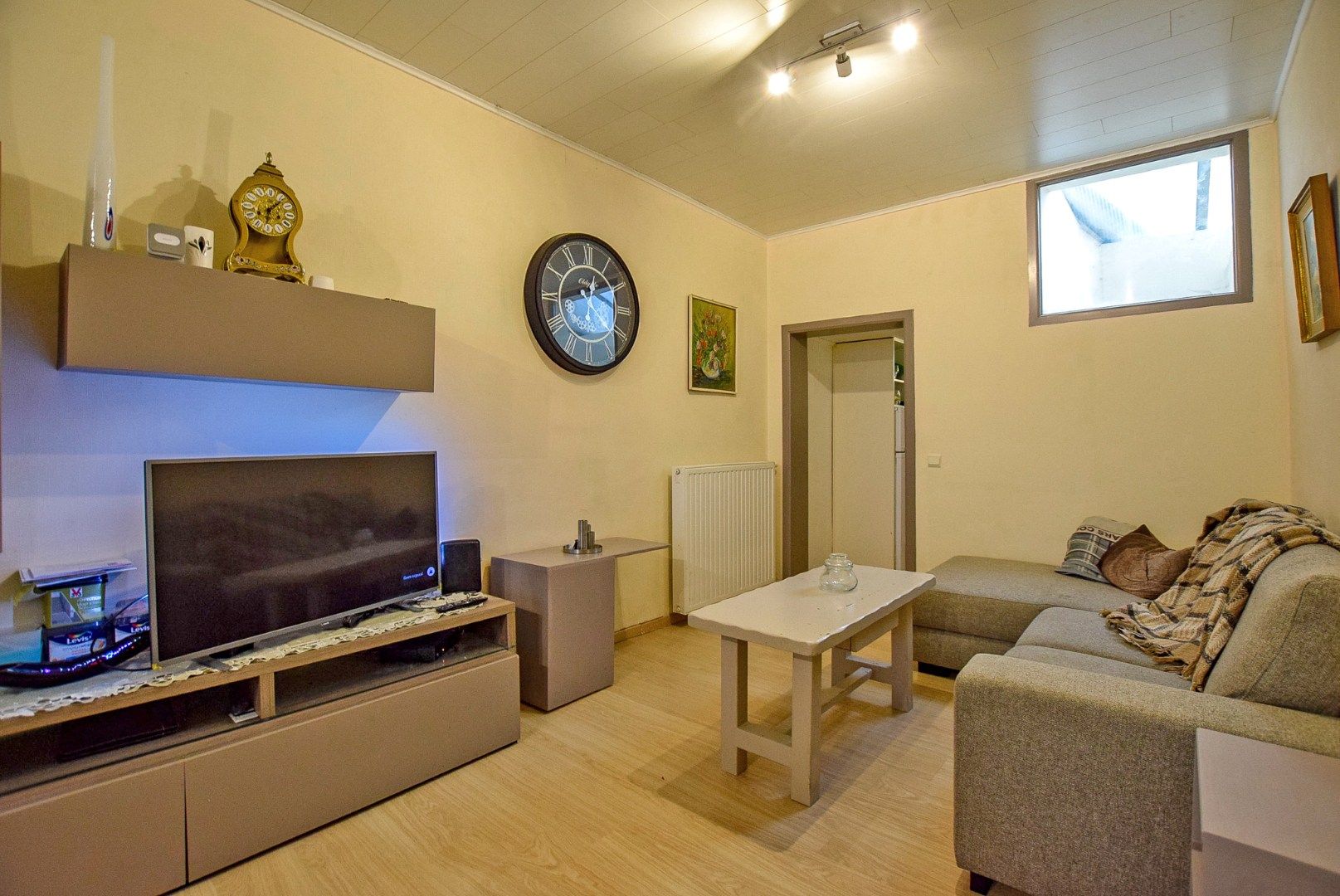 Ruim 2-slaapkamerappartement (97m²) gelegen in het centrum van De Panne.  foto 4