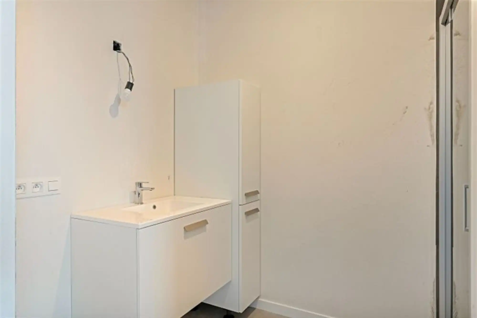 Nieuwbouwappartement met 2 slaapkamers en lift in centrum foto 13