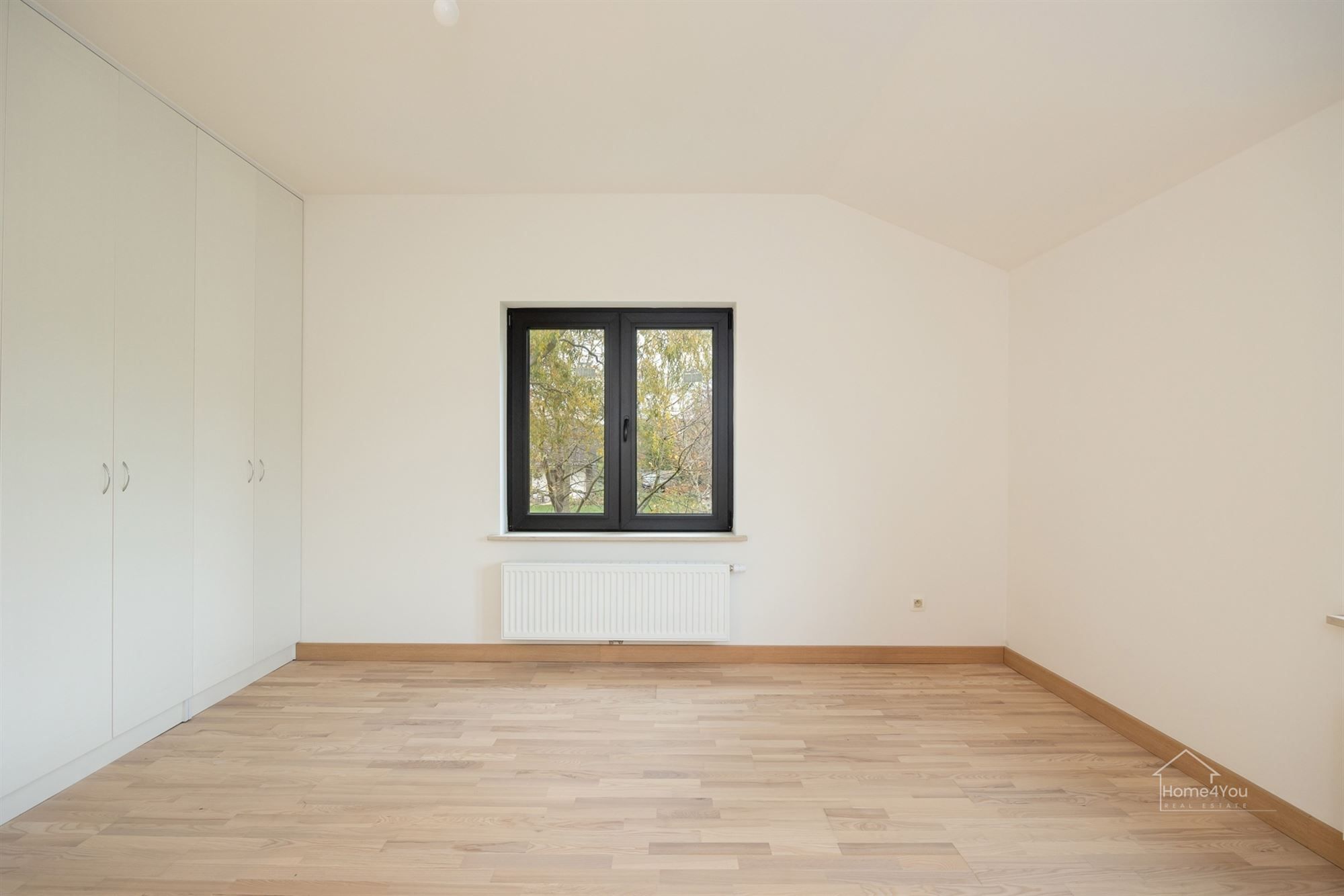 Volledig Gerenoveerde Hafopen Bebouwing - 3 Slaapkamers foto 17