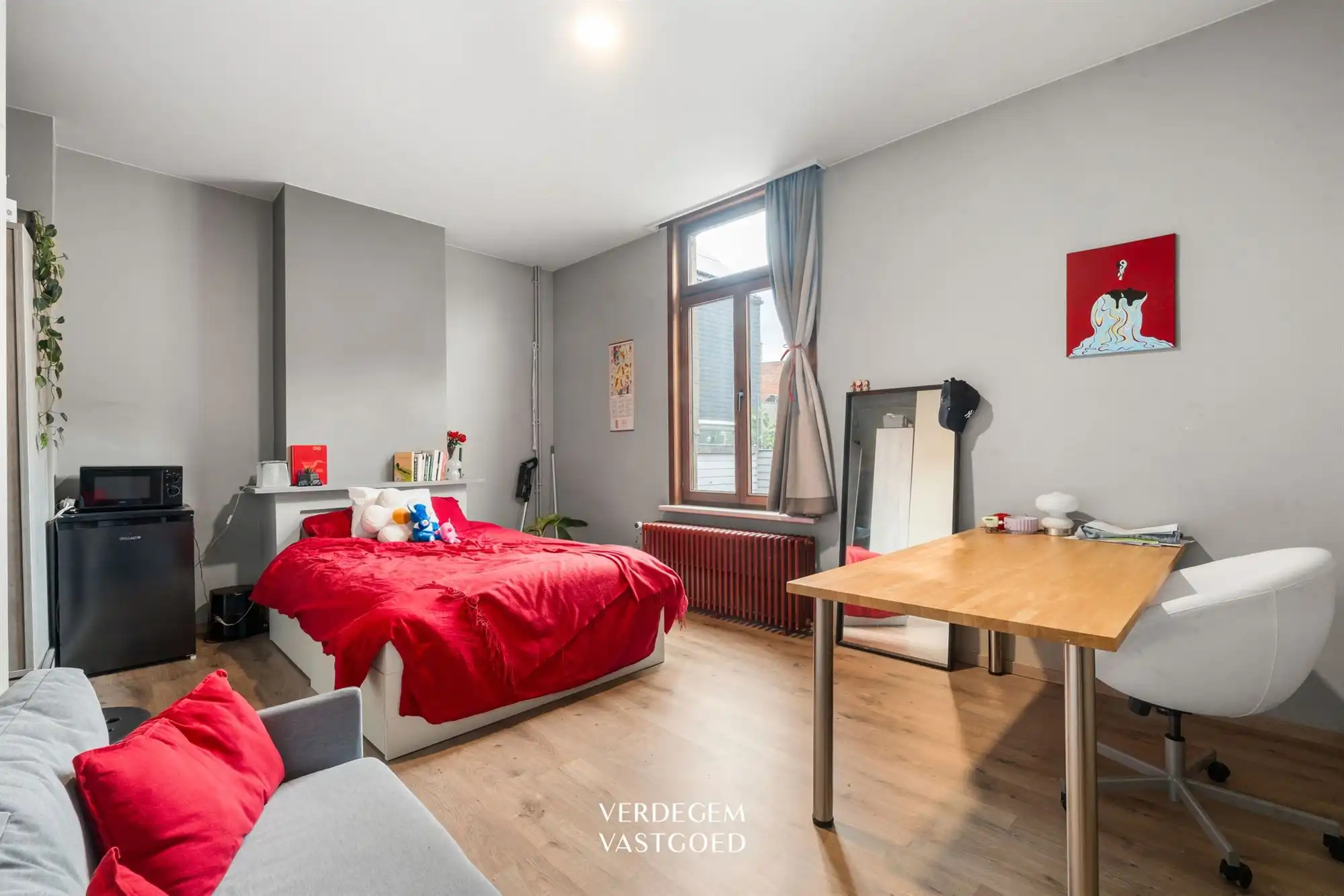 Opbrengsteigendom met 6 studentenkamers, fietsenberging en buitenruimte foto 8