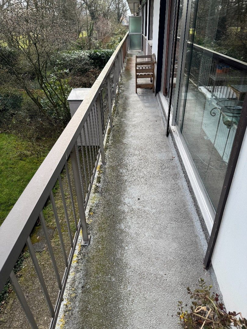 een ruim hoekappartement met 3 SLPK. en 2 autostaanplaatsen foto 11
