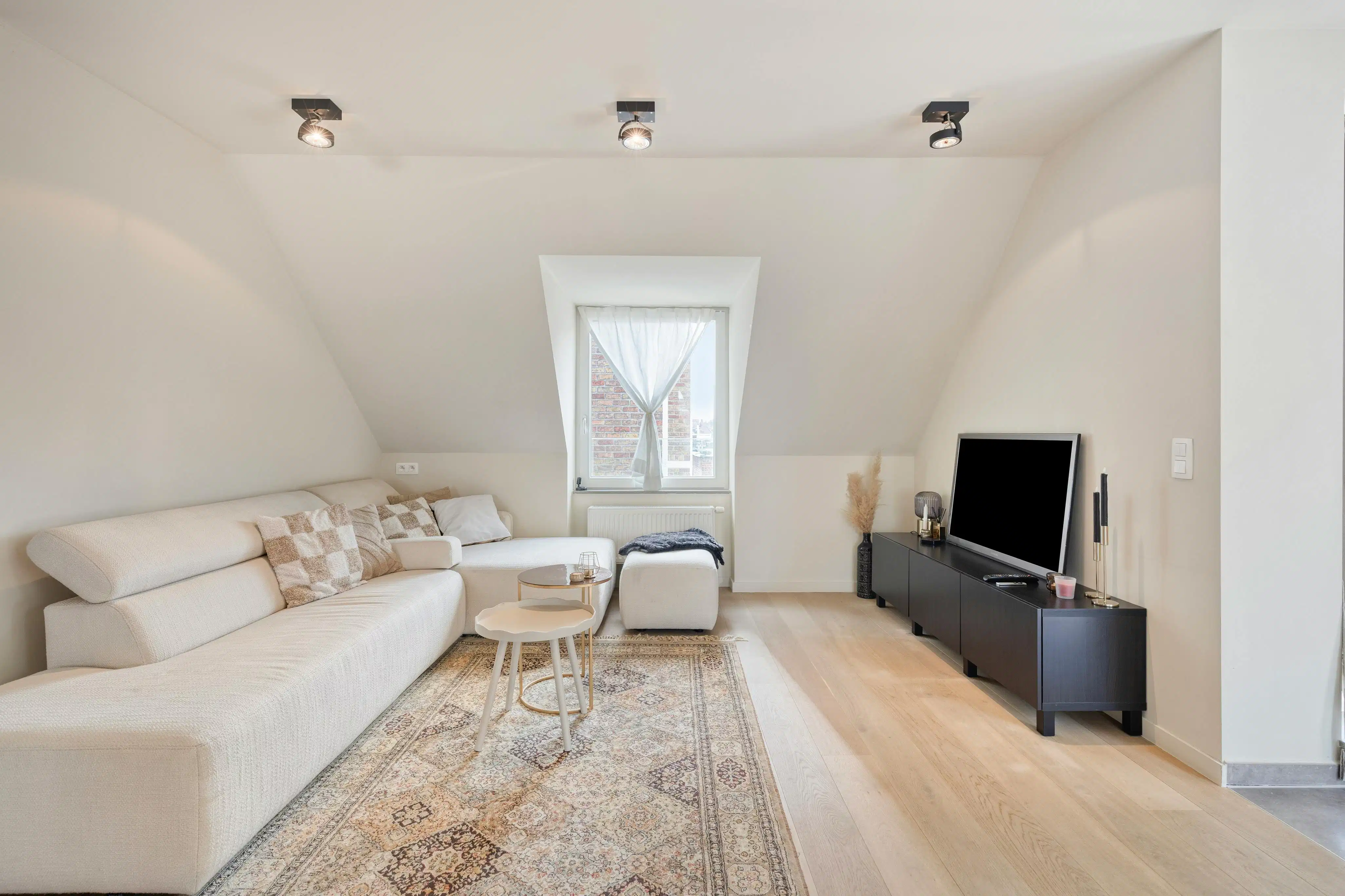 Luxueus appartement met 2 slaapkamers te koop in Brugge foto 4