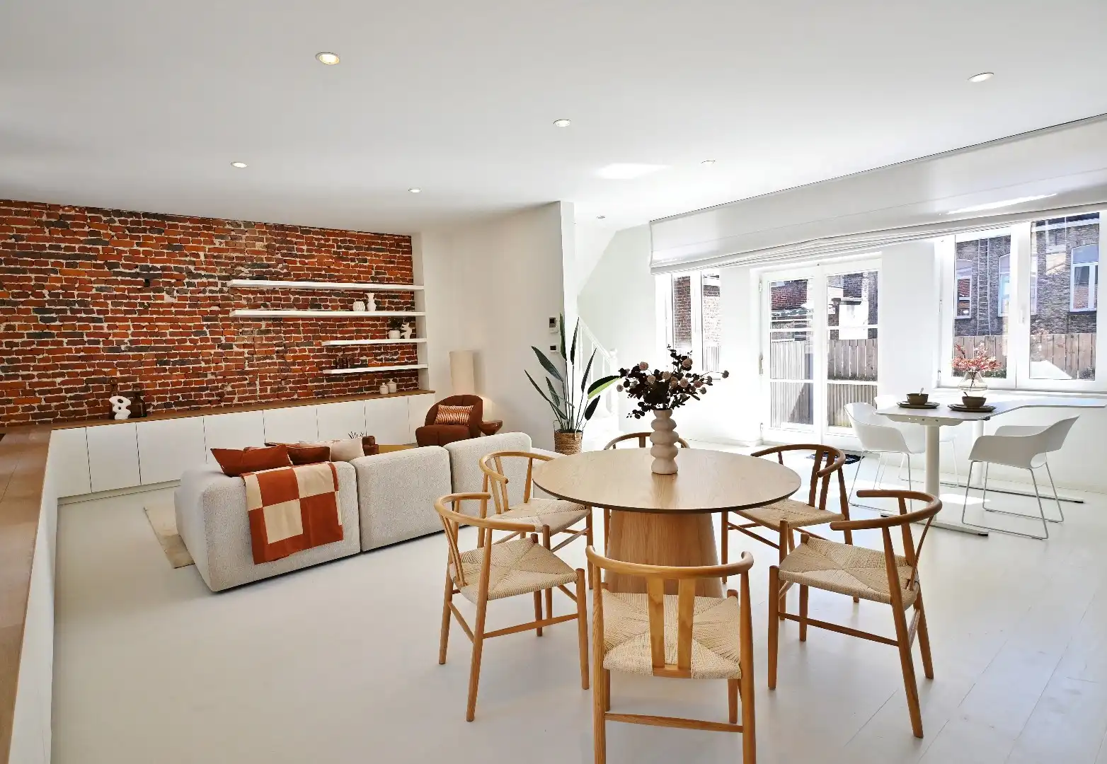 karaktervol herenhuis in het stadscentrum met ruim zonnig terras.  foto 6