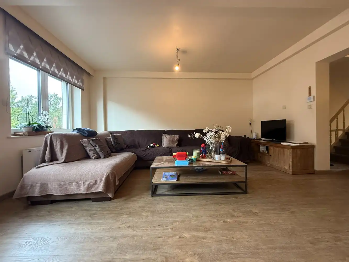 Recent gerenoveerd duplex appartement in centrum Diepenbeek foto 2