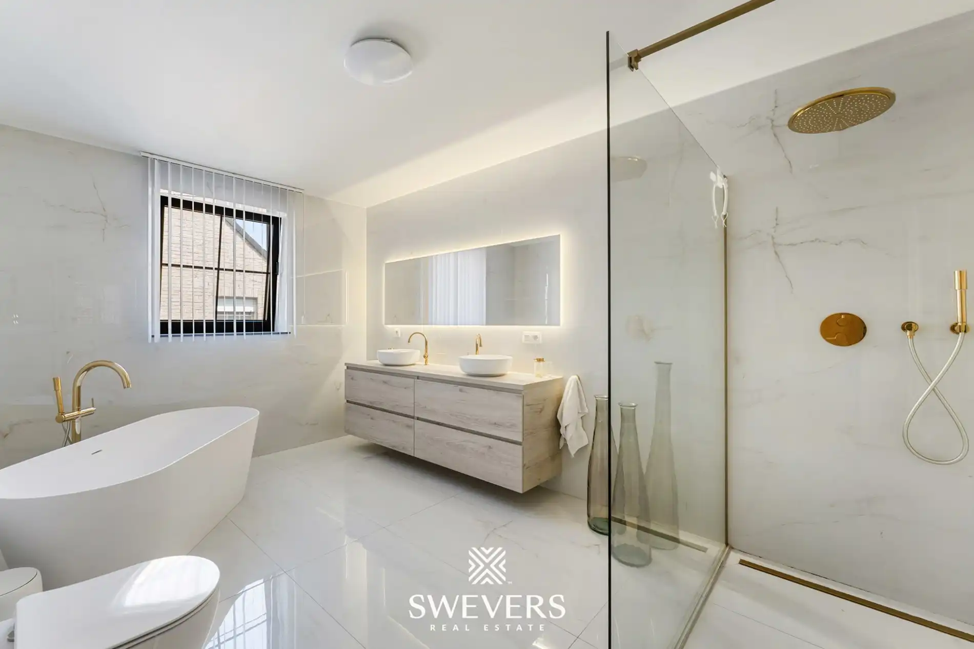 Ruime recente woning ( 314m²) op 6 are 80 ca in Paal  foto 21