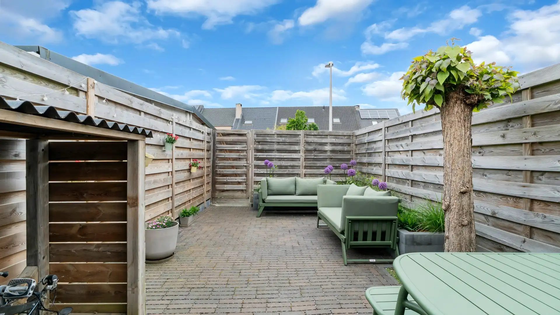 Prachtig herenhuis binnen de grote ring van Hasselt foto 26