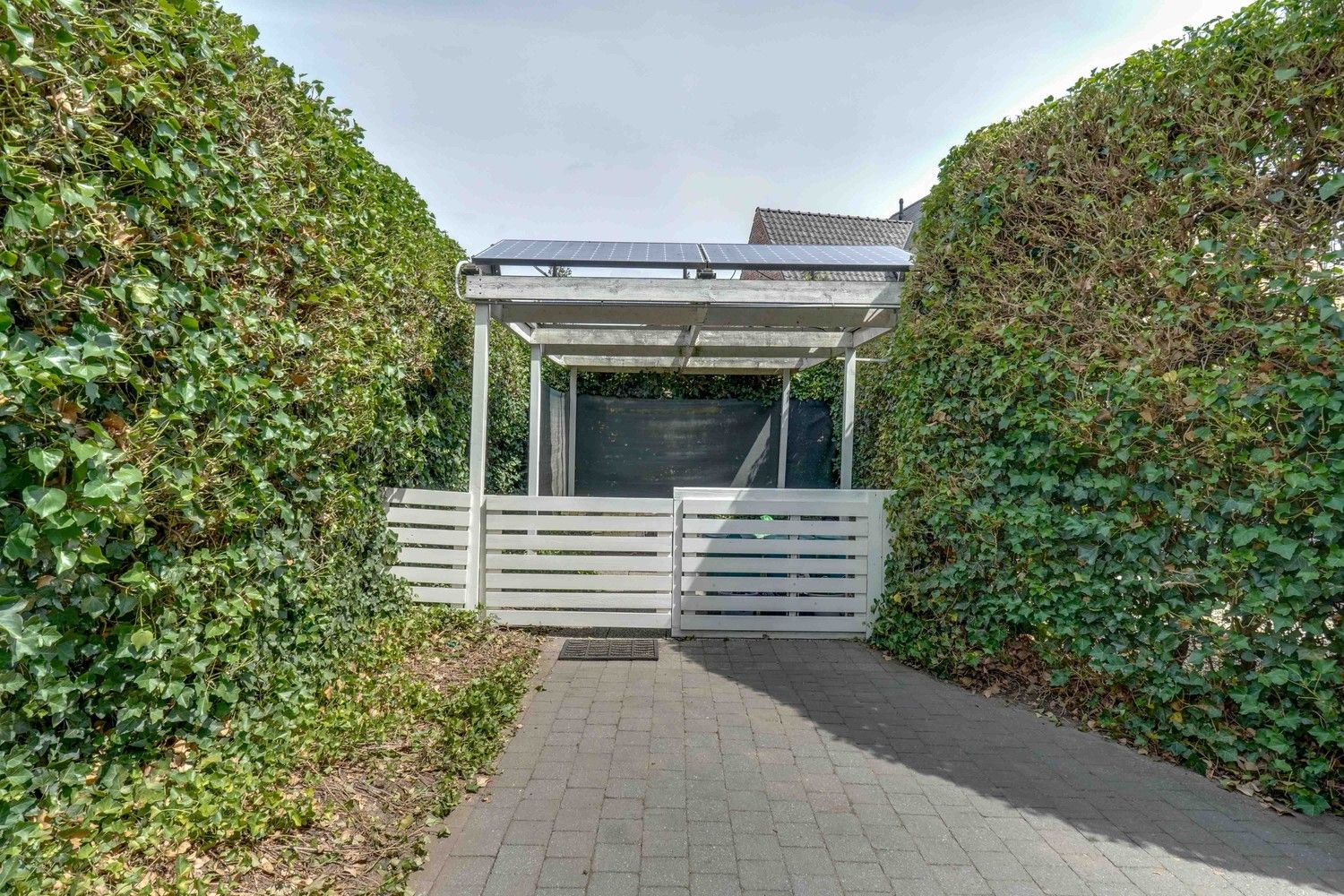 Uitstekend gelegen, gerenoveerde villa op 10a foto 56