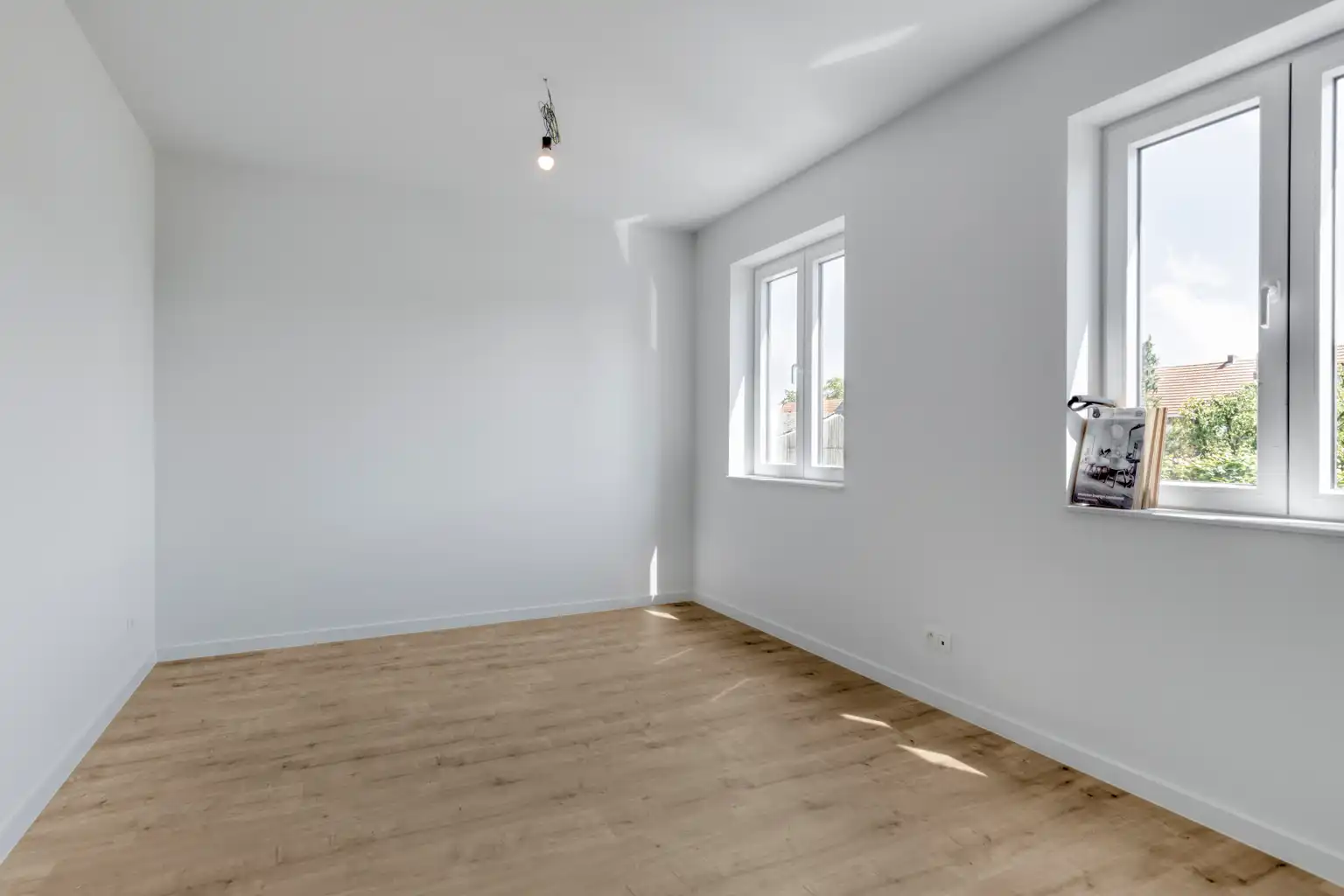 Instapklare kijkwoning te koop in Woonerf Hulstbos, Arendonk foto 13