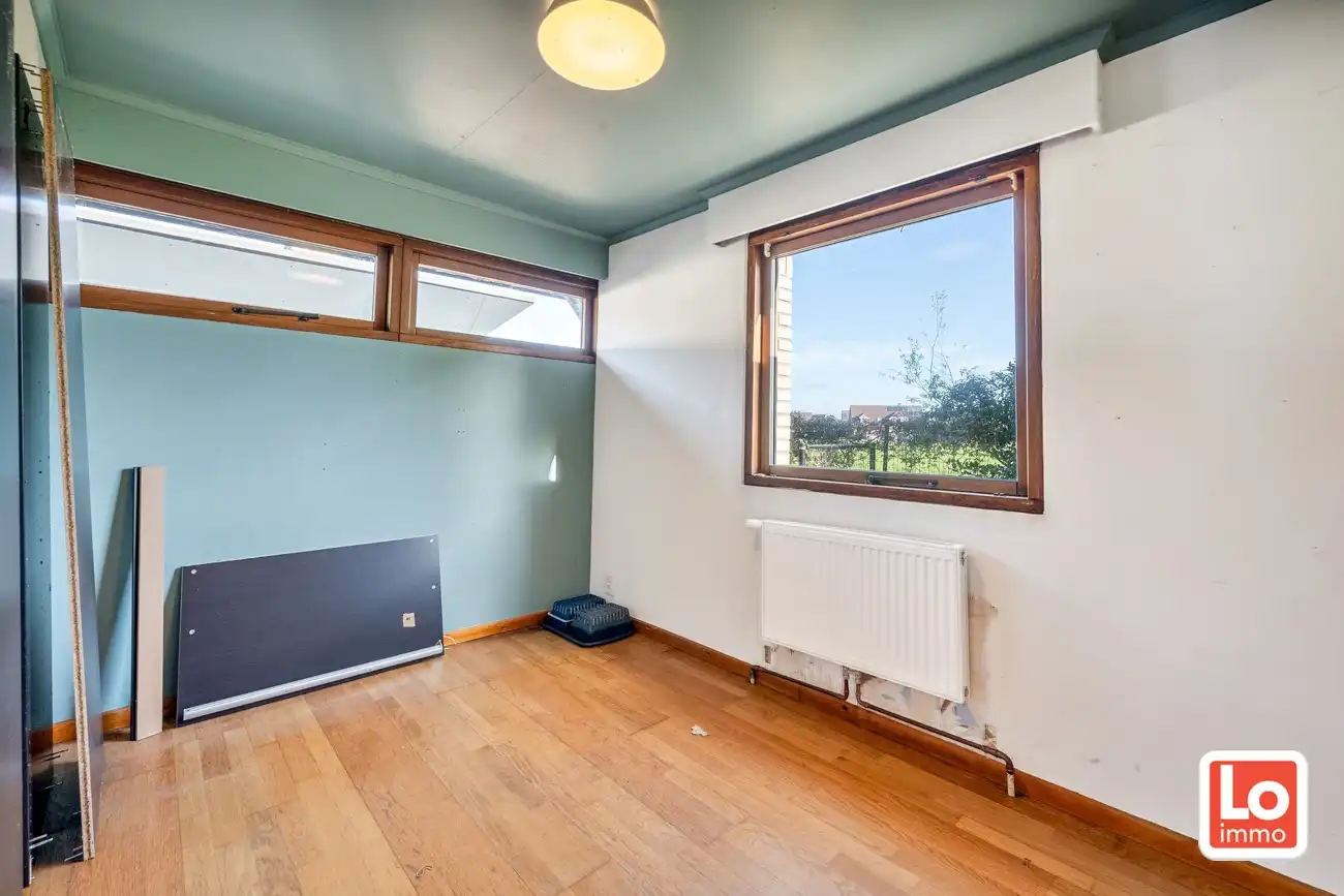 VERKOCHT!! Ruime charmante open bebouwing met afzonderlijke garage en carport op een toplocatie in Lochristi. foto 18