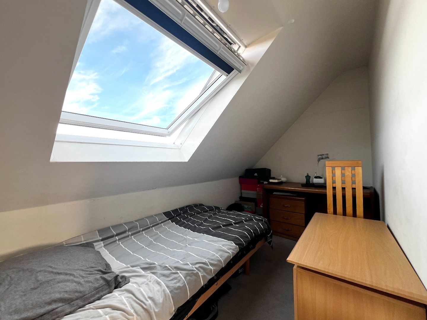Gezellig duplexappartement met kelderberging en garage, centraal in Stasegem  foto 14