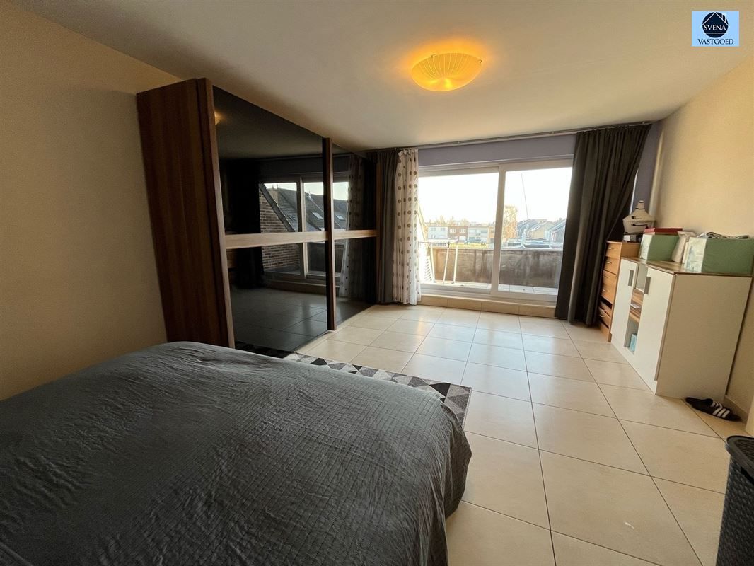 MODERN APPARTEMENT IN CENTRUM VAN NINOVE foto 3