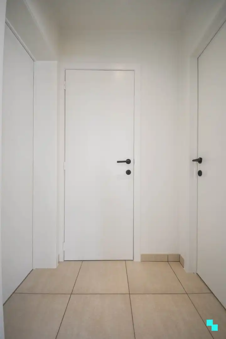 Instapklaar duplexappartement met garage te Hooglede foto 11