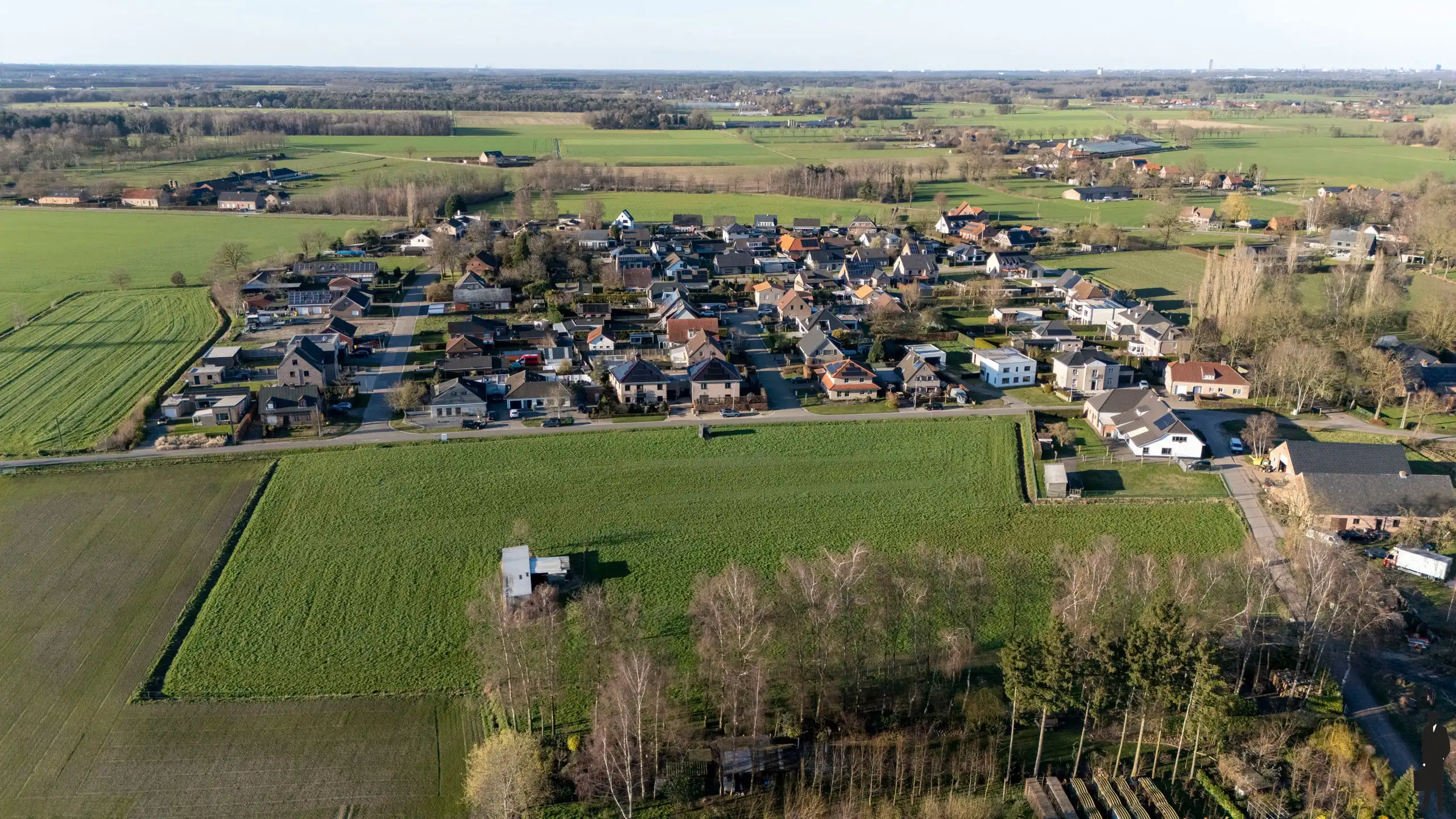 Ruime woning van ca. 400m² met EPC B, landelijk gelegen. foto 24