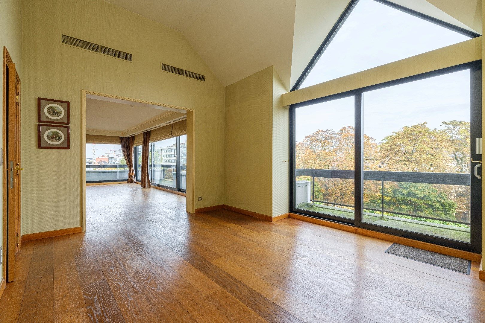 Uniek penthouse op een uitstekende locatie in Hasselt foto 9