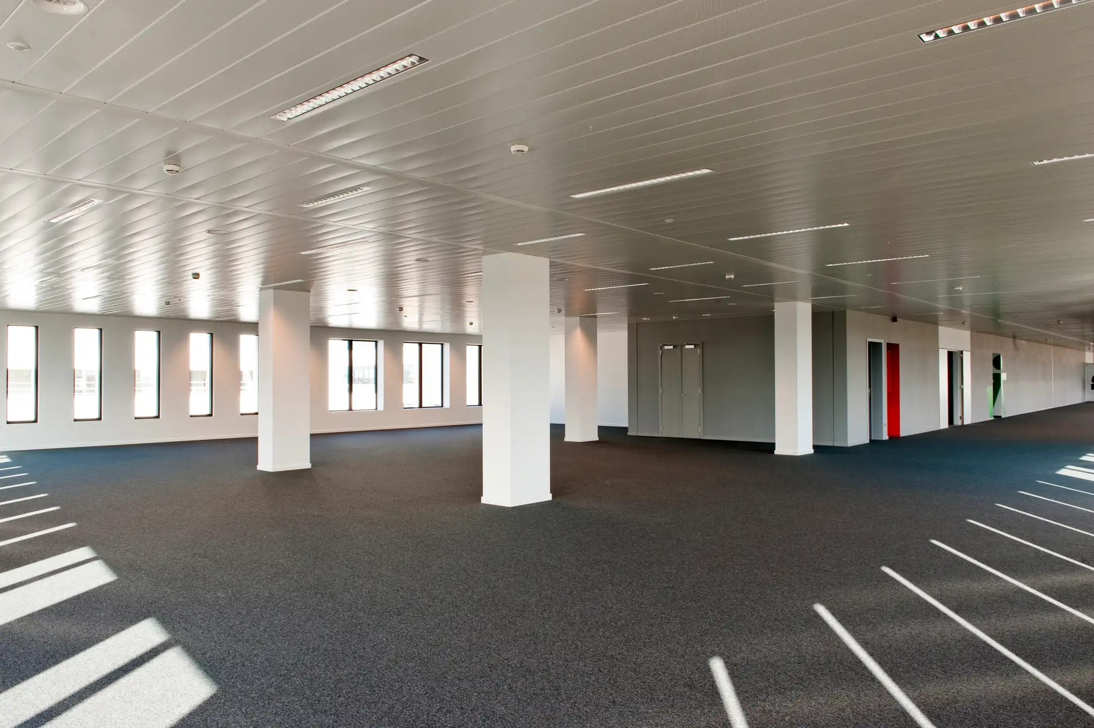 ANTWERP NORTH OFFICES - Kantoren te huur foto 14