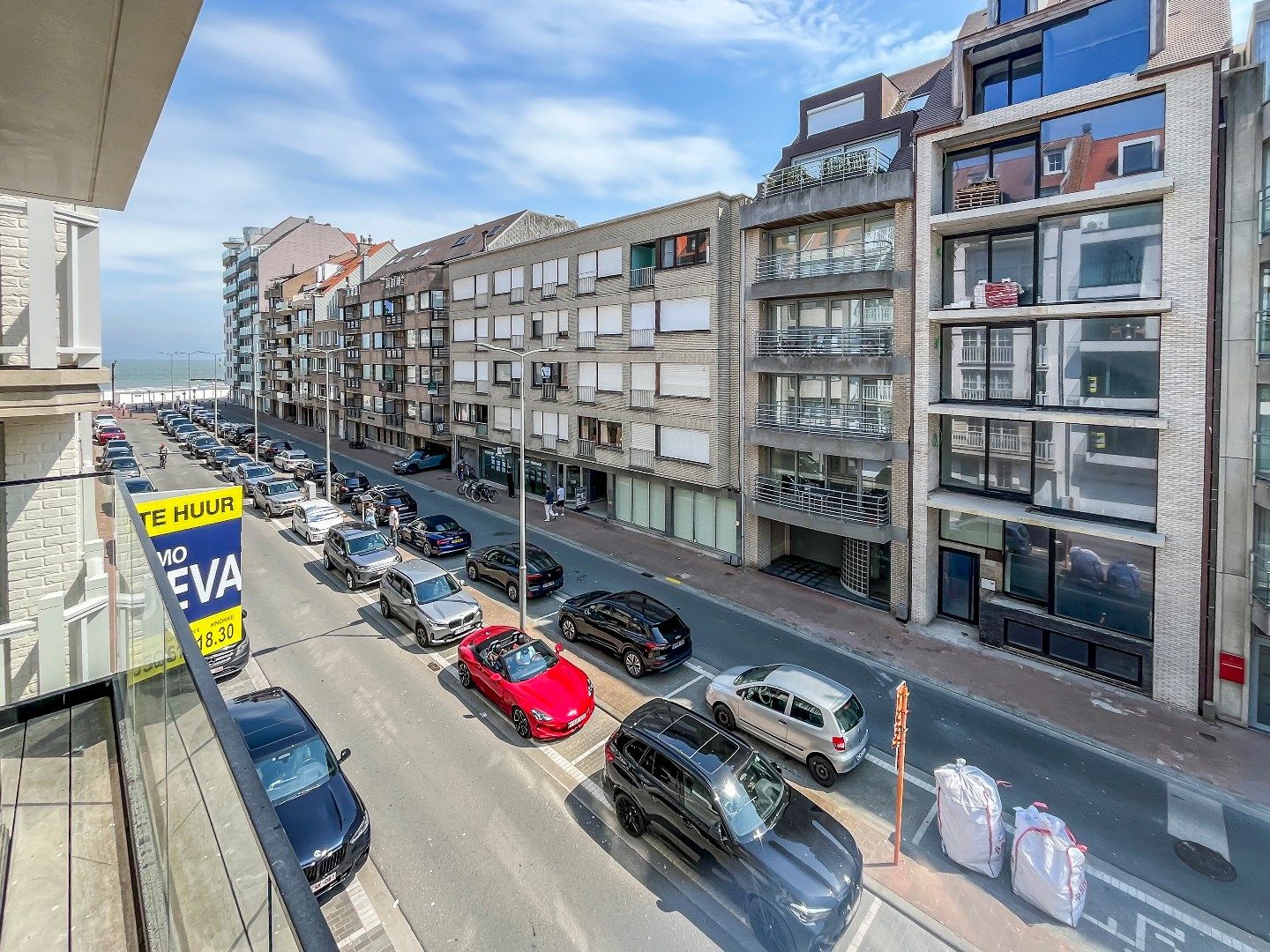 Recent appartement in standingvolle residentie nabij de Zeedijk en  het Rubensplein. Parking inbegrepen. foto 3