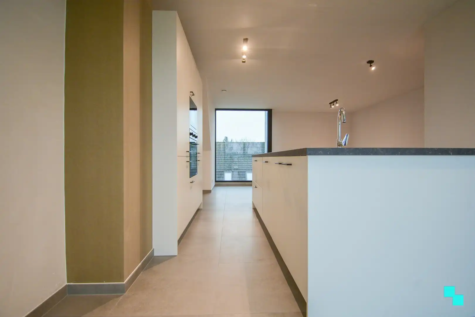 Nieuwbouwappartement via budgethuren te Houthulst foto 5