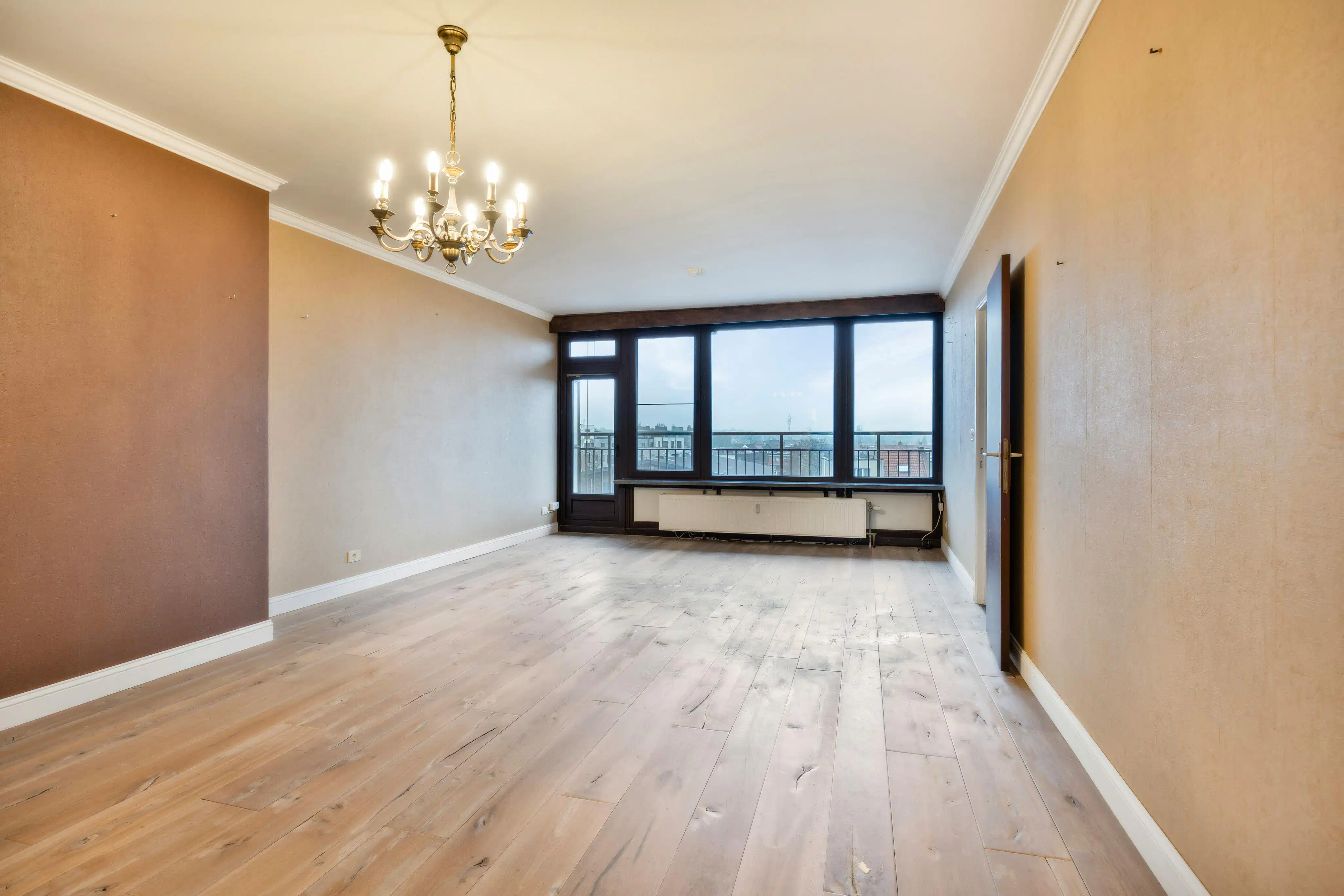 Appartement met 2 slaapkamers te koop in het hart van Wilrijk foto 2