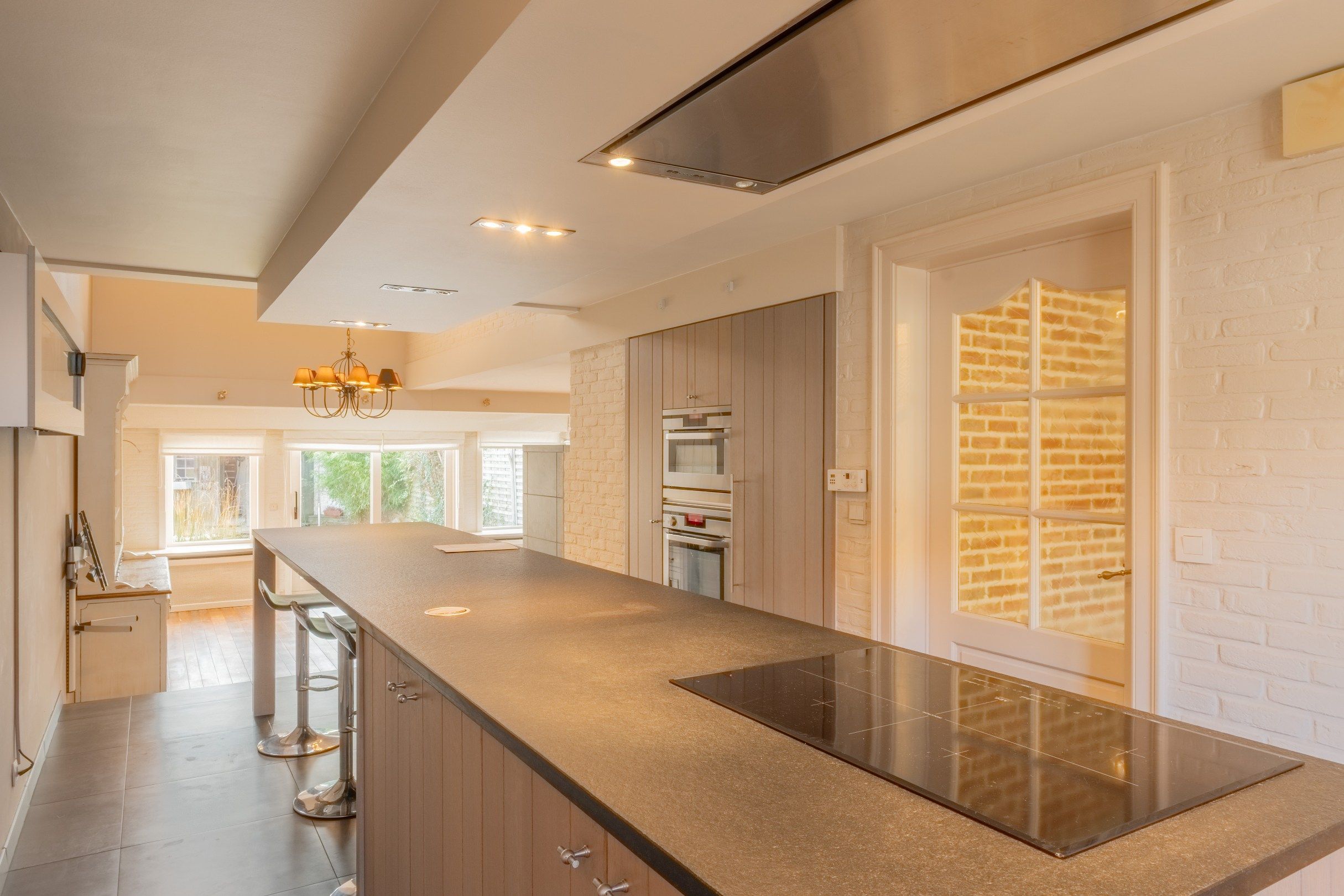 Leuke stadswoning met zonnige tuin te Heist-aan-Zee.  foto 13