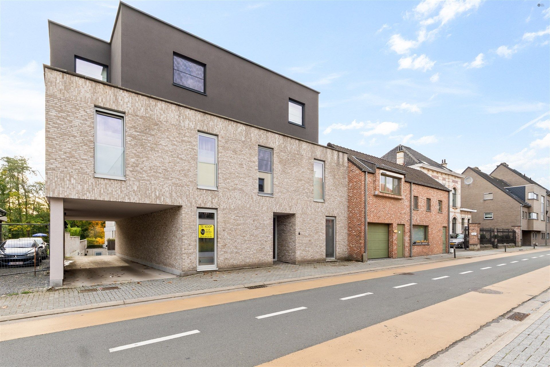 Gelijkvloers éénslaapkamer appartement te centrum Stekene foto 2