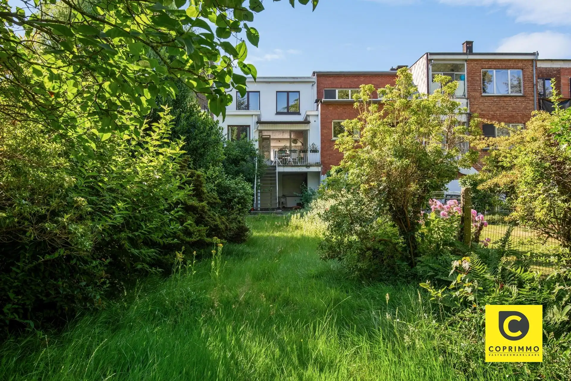 IN OPTIE! Te renoveren 3 slpk woning met tuin aan 't Boekenbergpark! foto 14