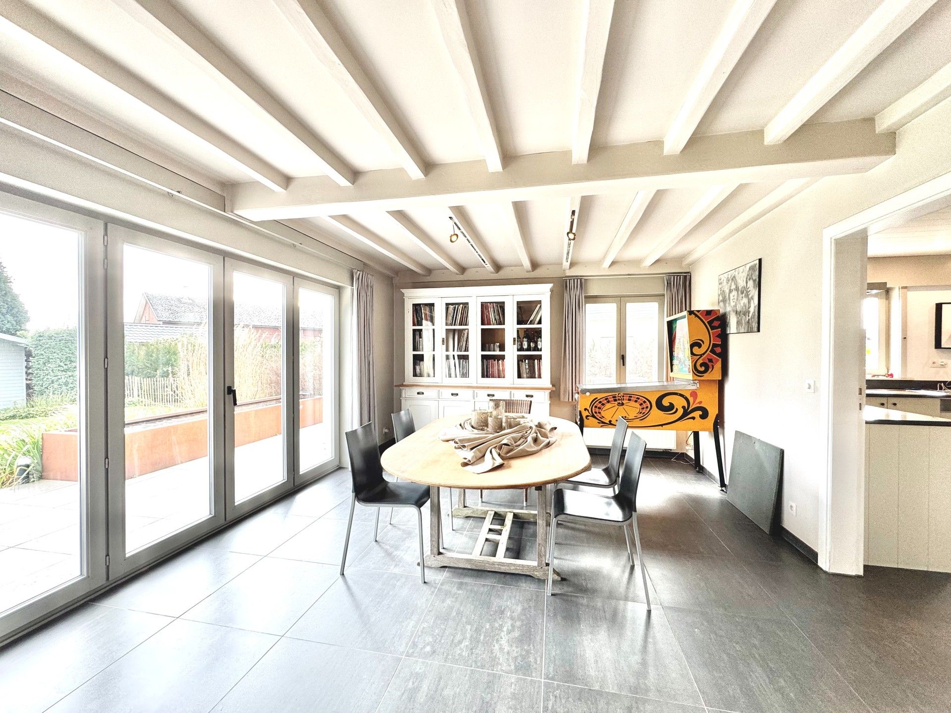 VRIJSTAANDE WONING IN LANDELIJKE STIJL foto 10