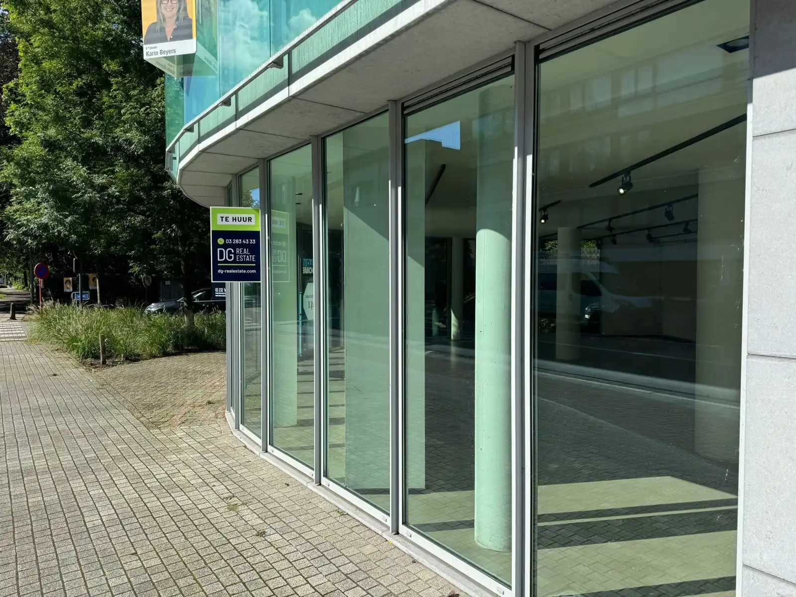 Uniek handelspand te huur foto 4