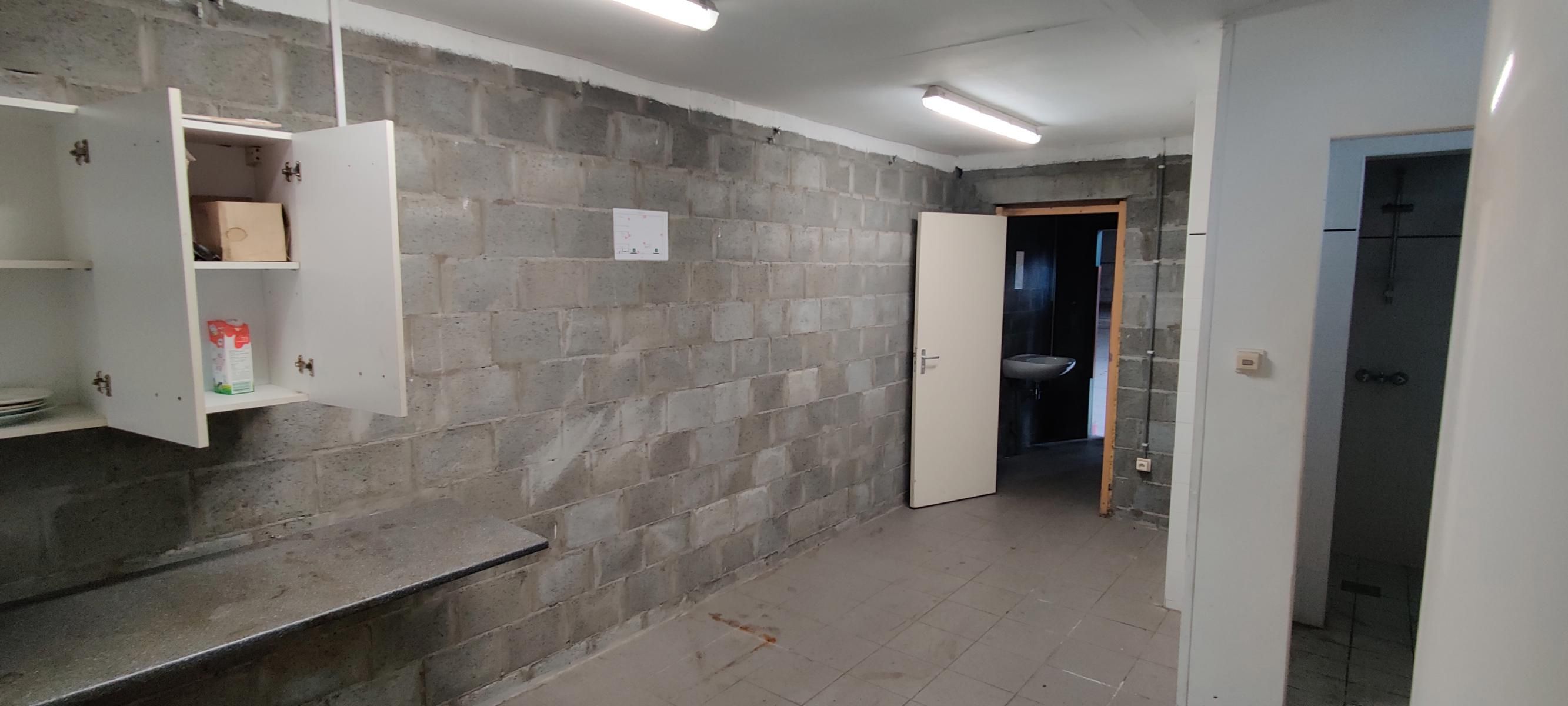 Charmant atelier met opslagruimte op een unieke locatie foto 24