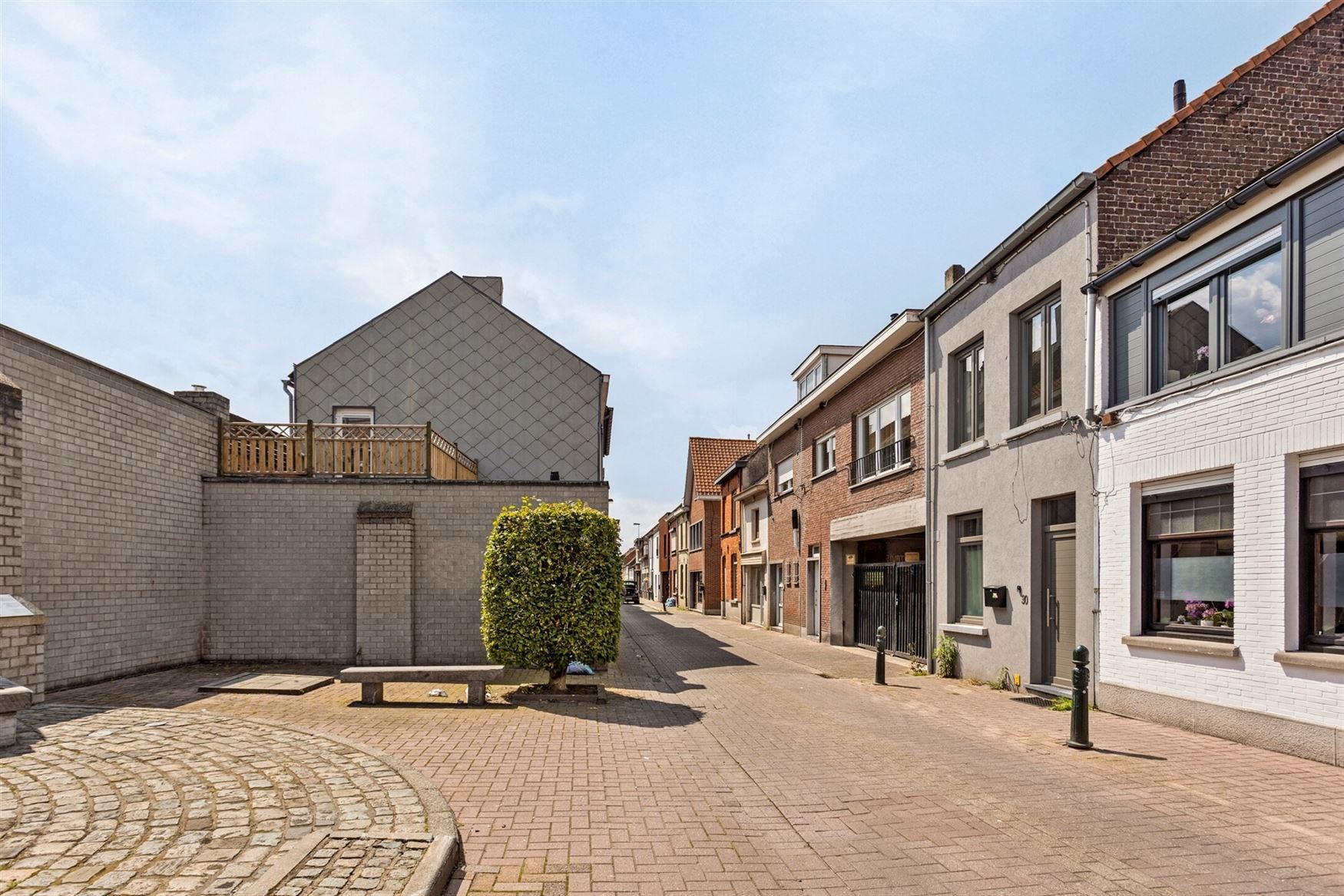 Hoofdfoto van de publicatie: Leuke bel étage woning