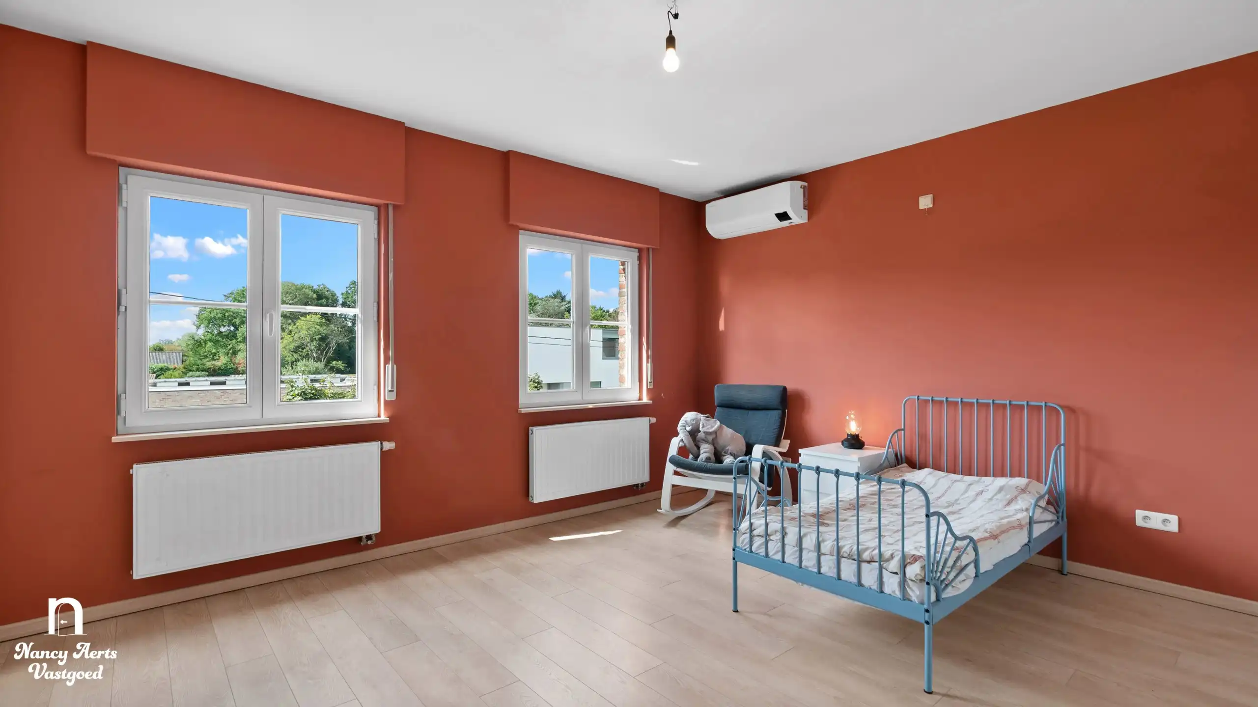 Verrassend ruime woning met aparte studio op rustige locatie foto 35