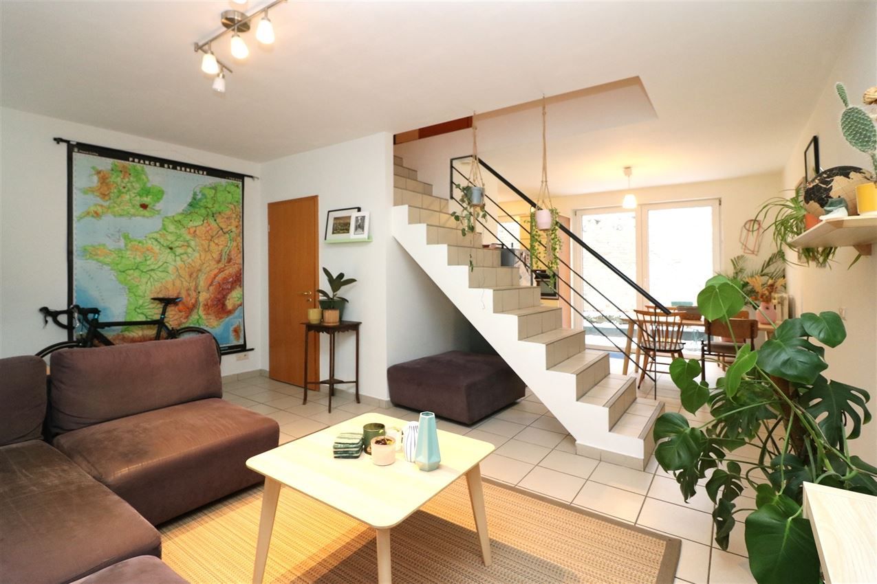 Centrale, zeer gezellige stadswoning met 2 slpk. en koer foto 7