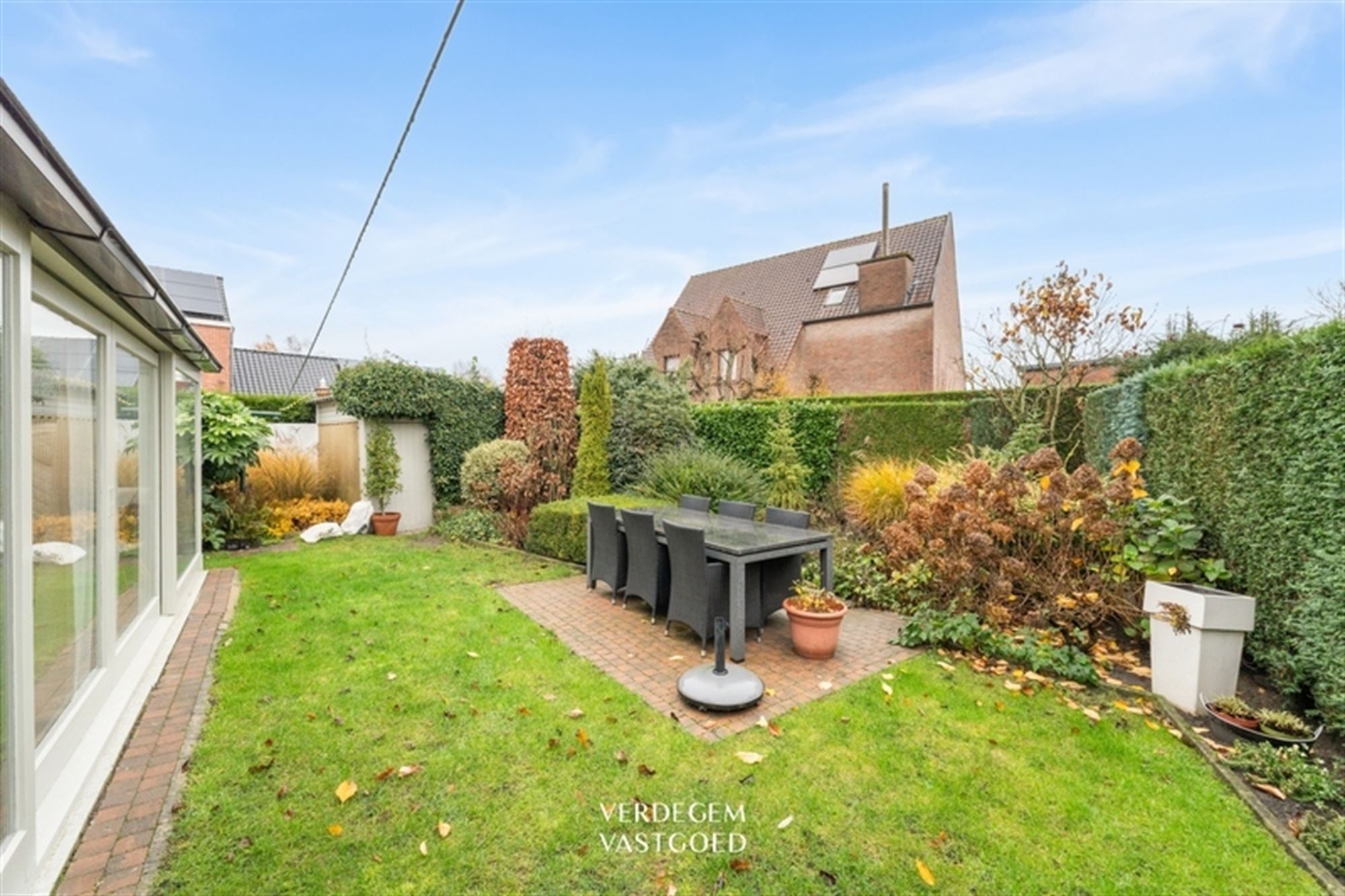 Karaktervolle woning met 3 slaapkamers, inpandige garage en tuin foto 18