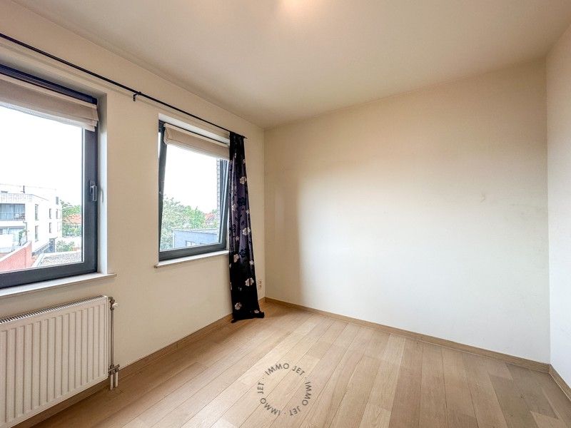 Stijlvol appartement met zicht op de Grote Markt in Beveren foto 12