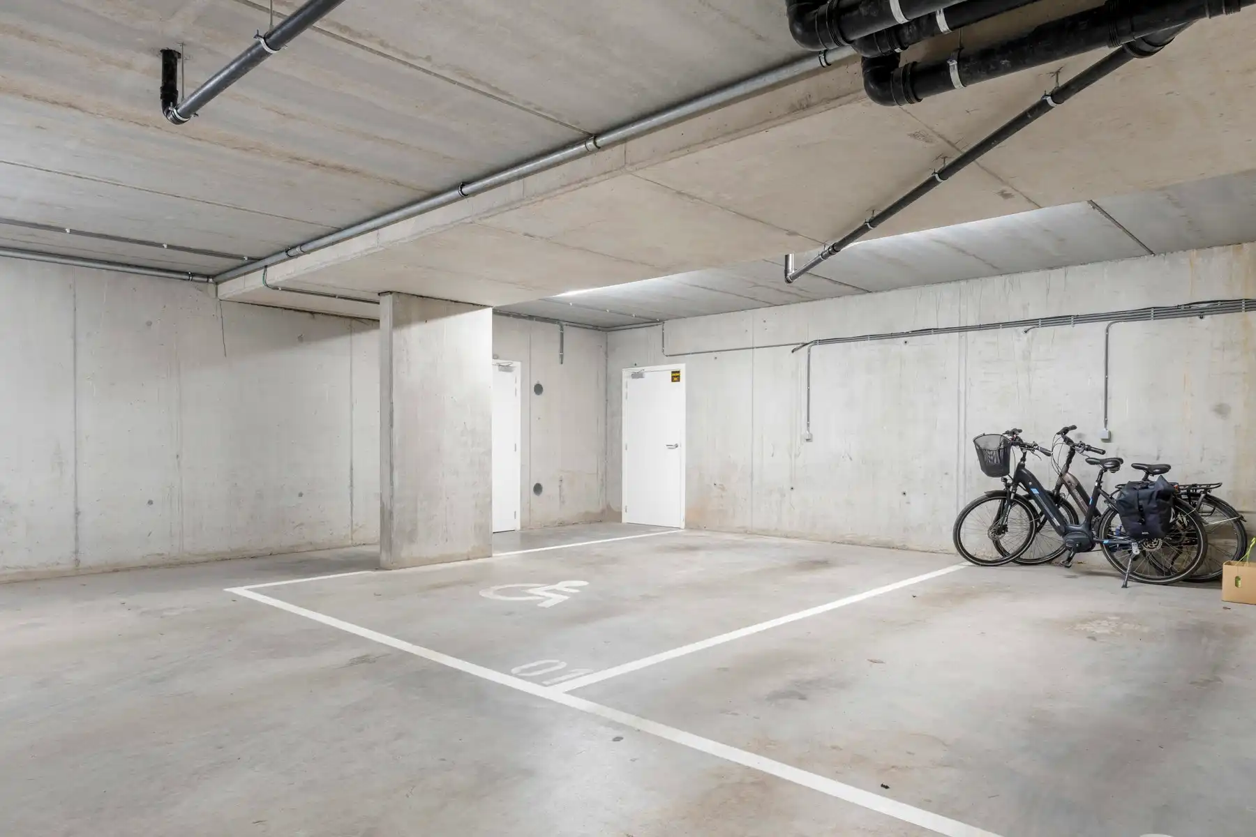Hoogwaardig afgewerkt appartement te Zedelgem foto 16