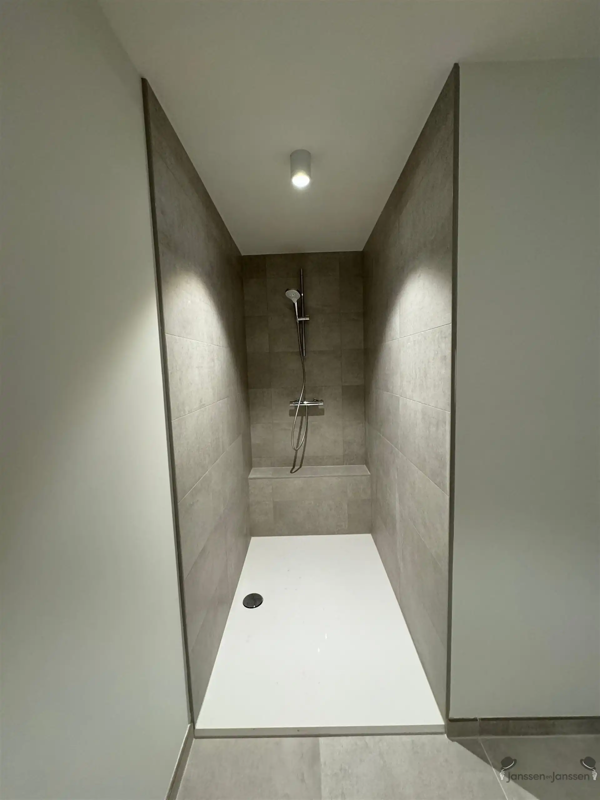 Luxe appartement, centraal gelegen met groot terras, 3 slaapkamers en EPC A foto 18
