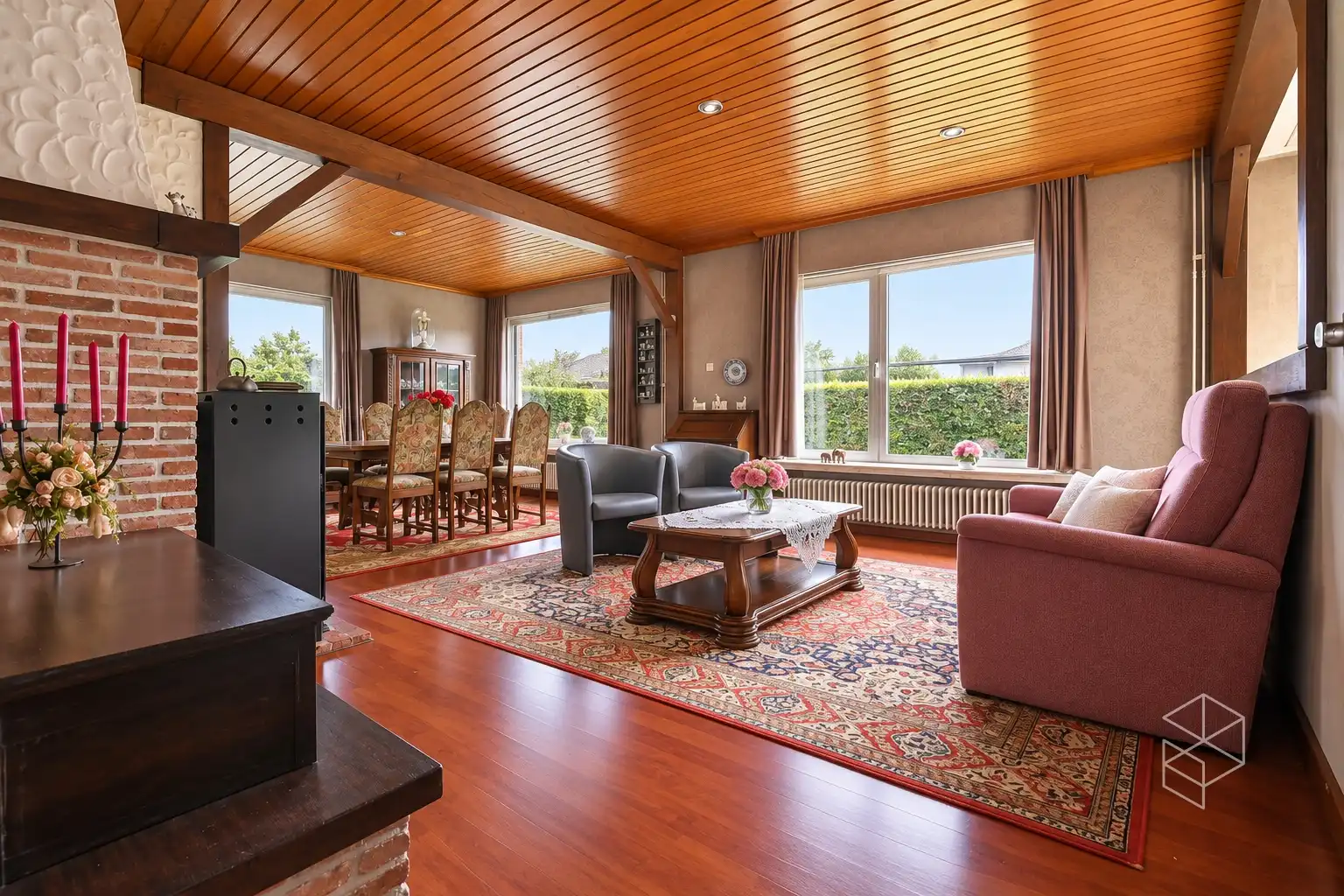 Rustig gelegen gelijkvloerse woning met royale woonoppervlakte foto 8