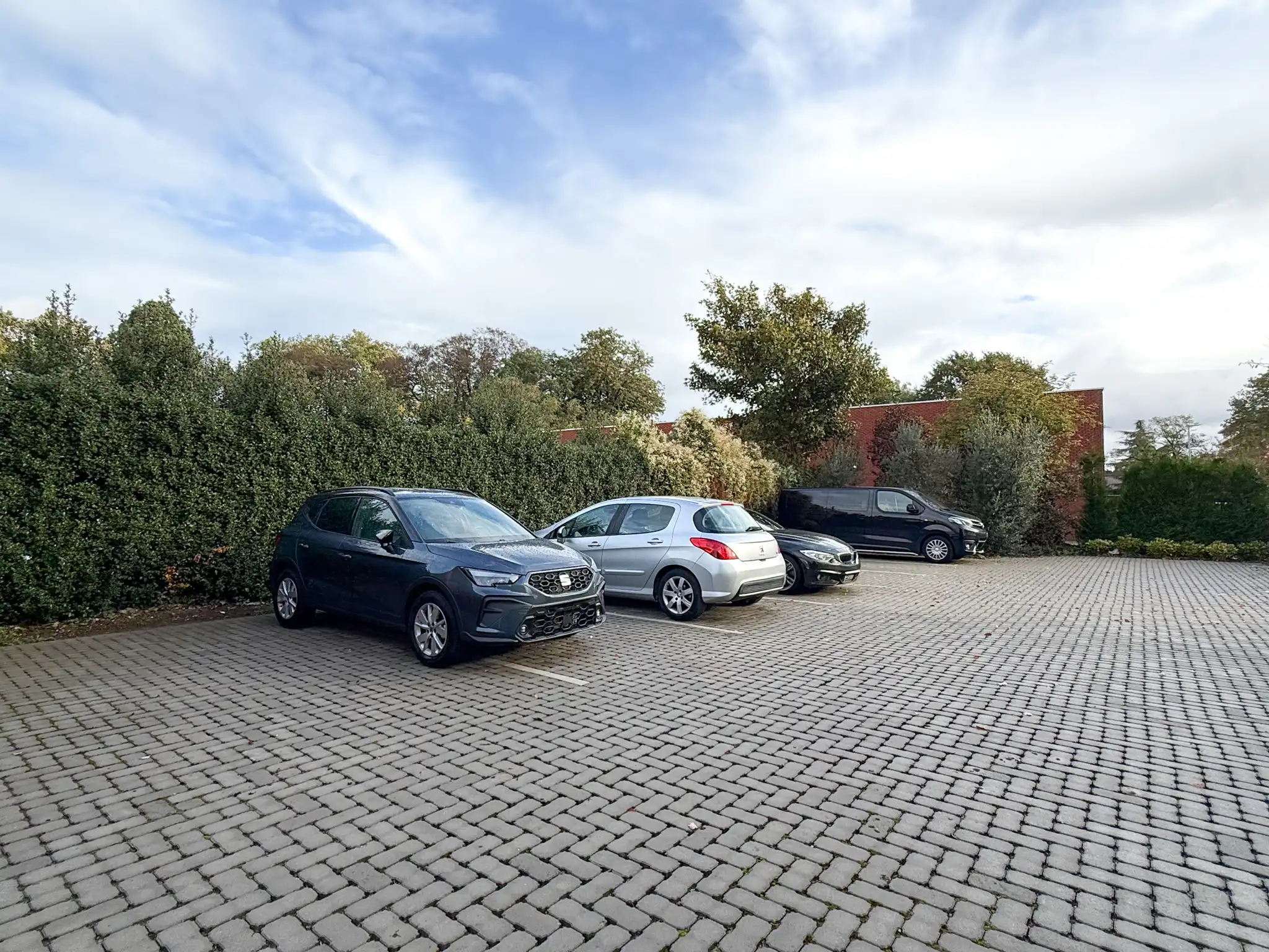 Energiezuinig appartement met twee slaapkamers en autostaanplaats dichtbij centrum Beveren foto 21