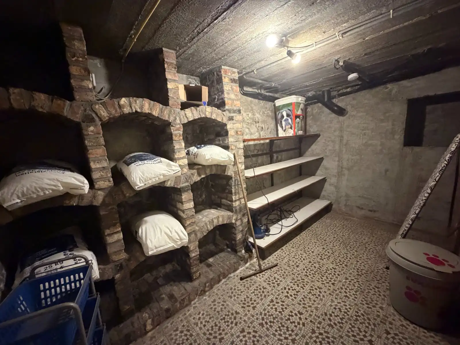 Ruime halfopen woning met 3 slaapkamers, garage en zonnige tuin in het centrum van Deinze foto 11